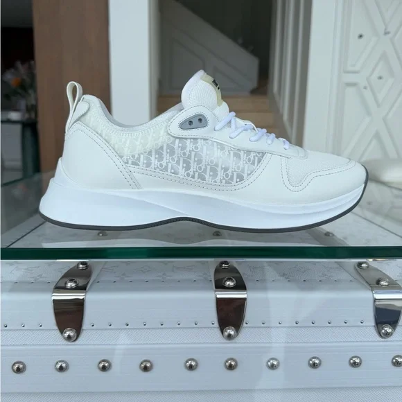 Dior B25 Runners White Logo Sneakers 10US